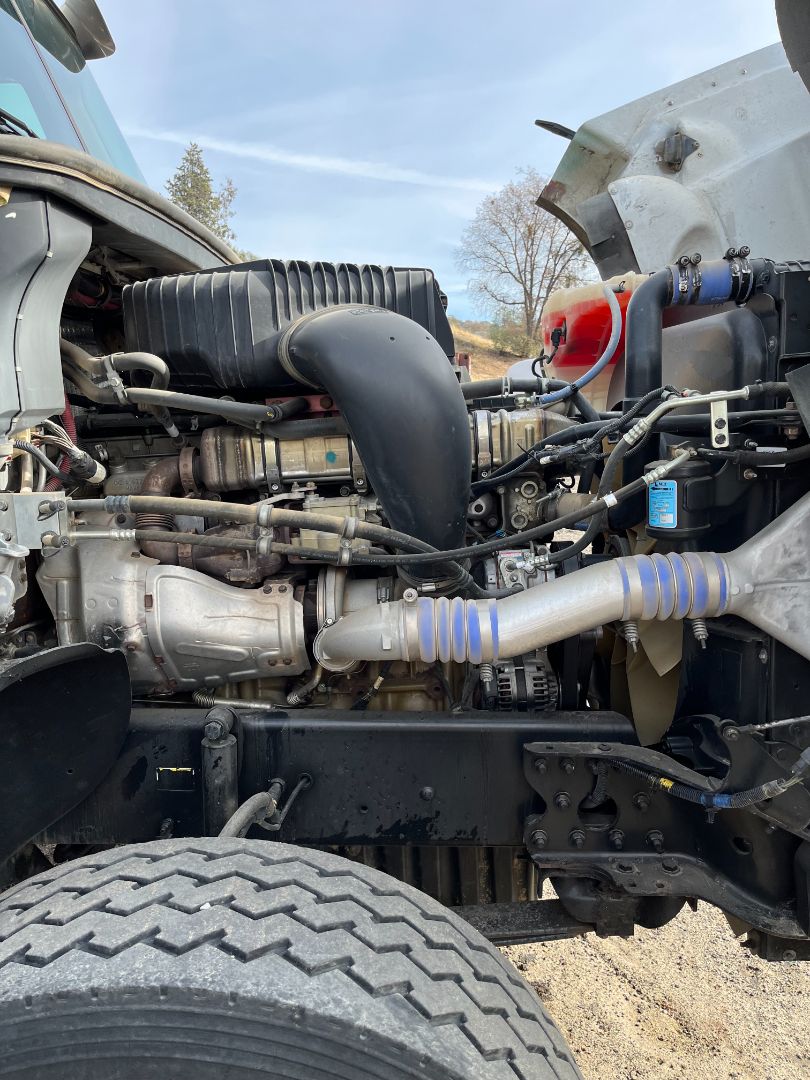 2013 FREIGHTLINER Coronado 122SD - Image 8